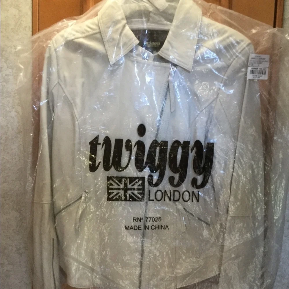 New! 🌸 Beautiful Lambskin Leather Moto Motorcycle Jacket twiggy off White Color - Picture 2 of 8